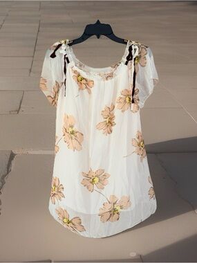 NWT Ganji Women’s Peasant Blouse w/Floral Print & Ribbon Accents-M